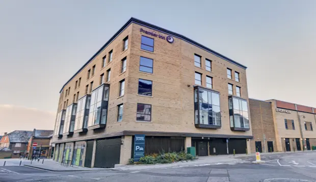 Horsham Town Centre Premier Inn with aluminum windows, doors, and curtain wall installed by Hardman Ventures Ltd